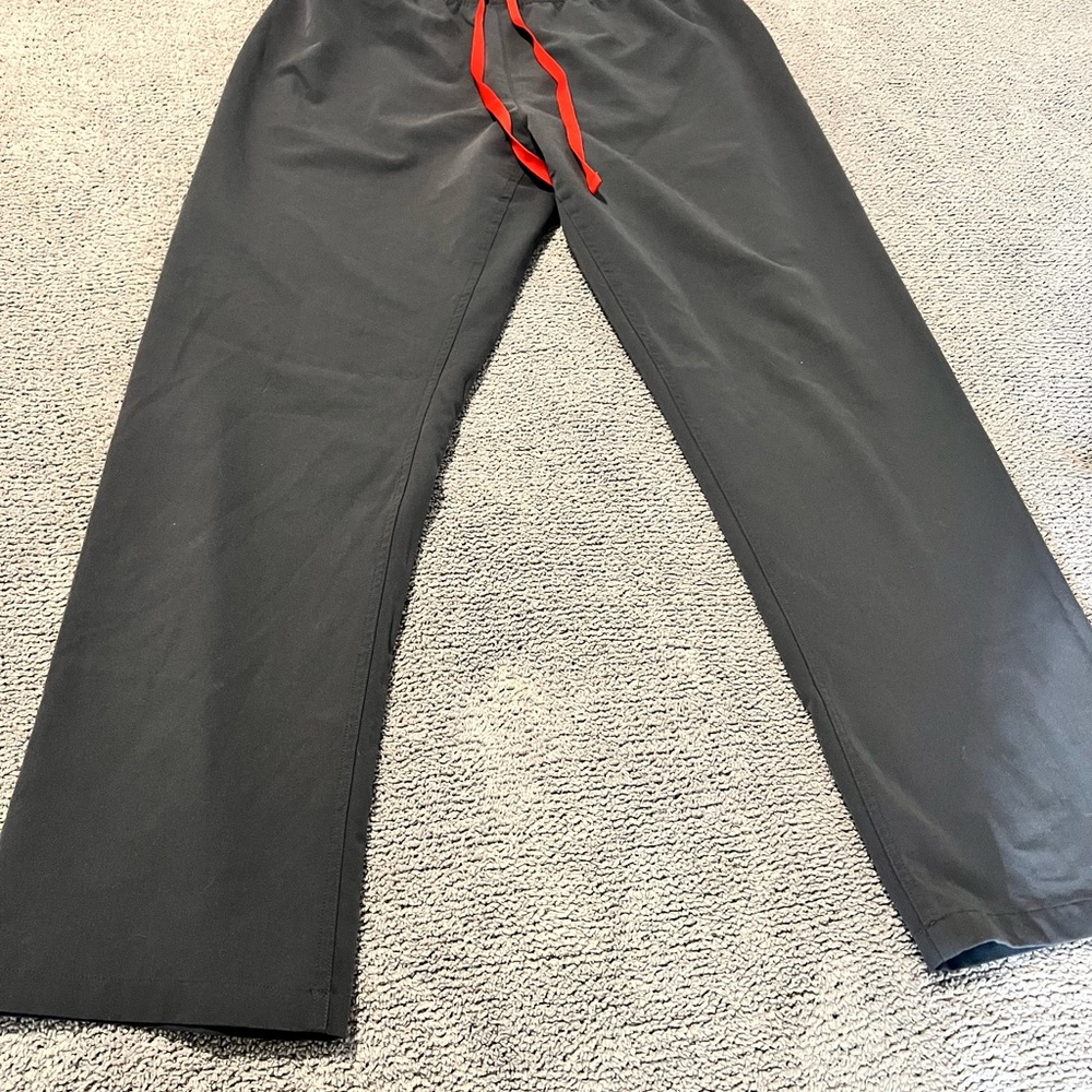 Figs Women's Gray High Waist Livingston Scrub Pants - Picture 2 of 2